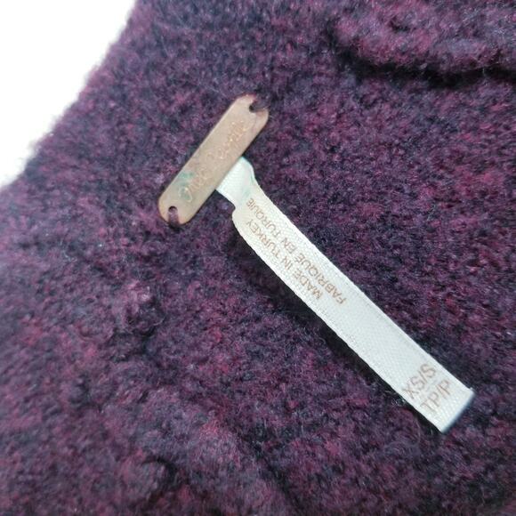 Free People Fuzzy Pullover Oversized Sweater Long Sleeves - Picture 5 of 10